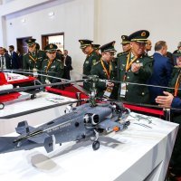 Izložba vojne opreme u Kairu