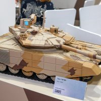 Izložba vojne opreme u Kairu