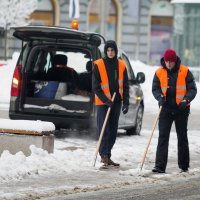 Snijeg zabijelio ulice Osijeka