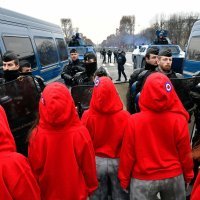 Prosvjed žutih prsluka u Francuskoj