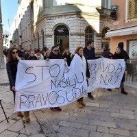 Prosvjed protiv puštanja na slobodu Darka Kovačevića Daruvarca