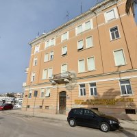 Kod odvjetničkog ureda Andreja Korljana osvanuo prijeteći grafit