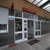 Prosvjed zbog rada Doma zdravlja i Hitne pomoći u Metkoviću