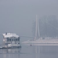 Osijek: Ponekad se iznad Drave kroz maglu probije sunce
