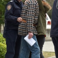 Siniši Glaviću i Ninu Grdoviću izrečena presuda zbog bacanja bombe u dvorište PU Zadarske