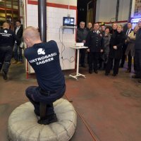 Predsjednica s vatrogascima u Savskoj