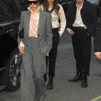 Brooklyn Beckham i Hanna Cross u izlasku s Victorijom i Davidom Beckhamom
