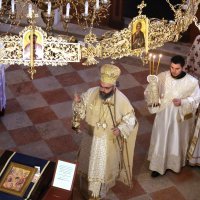 Sveta arhijerejska liturgija u Šibeniku za pravoslavne vjernike koji slave Božić po julijanskom kalendaru