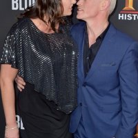 Ruve i Neal McDonough