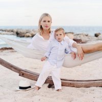 Karolina Kurkova s obitelji