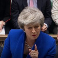Theresa May: Britanija treba savladati dug put da se ujedini nakon glasanja o Brexitu