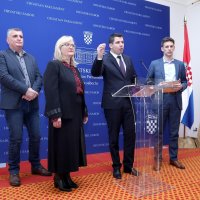 Miro Bulj, Ines Strenja Linić , Nikola Grmoja, Božo Petrov