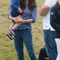 Kate Middleton u omiljenim ravnim cipelama