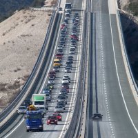 Građani usporili promet na autocesti Ravca-Vrgorac kašnjenja izgradnje tunela Vrgorac - Drvenik
