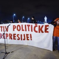 Prosvjed kod spomenika Franji Tuđmanu u znak podrške Filipu Drači