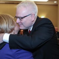 Anka Mrak Taritaš, Ivo Josipović