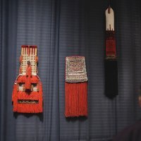 Izložba 'Crveni pijetao - crna kokoš'