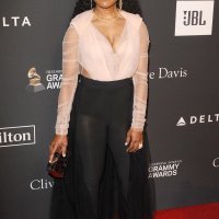 Angela Bassett