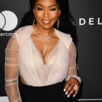 Angela Bassett