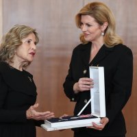 Grabar Kitarović odlikovala Esther Gitman