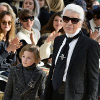Hudson Kroenig i Karl Lagerfeld