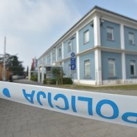 Zgrada Prekršajnog suda u Zadru evakuirana zbog dojave o bombi