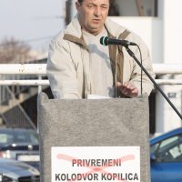 Prosvjed stanara Kopilice koji ne žele autobuse pod prozorom