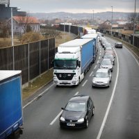 Gužva na granici zbog pada informatičkog sustava