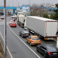 Gužva na granici zbog pada informatičkog sustava