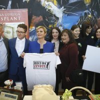 Dan otvorenih vrata u Uredu predsjednice Republike Kolinde Grabar Kitarović na temu Govorimo donorski