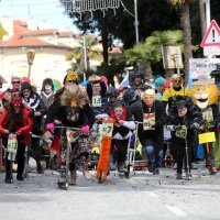 Opatija: Balinjerada, uzbudljiva utrka maškara na vozilima s kugličnim ležajevima