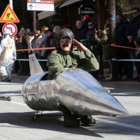 Opatija: Balinjerada, uzbudljiva utrka maškara na vozilima s kugličnim ležajevima