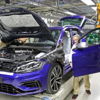 Production of a Golf Variant in Zwickau. This production will also discontinue shortly.