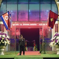 Kim Jong-un je stigao u Hanoi na drugi sastanak s Trumpom