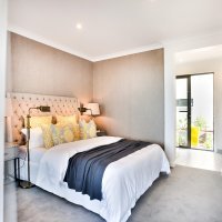 Spavaće sobe s bijelom posteljinom