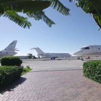 Privatni zrakoplovi stigli su na Bahame