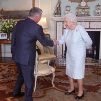 Kraljica Elizabeta II. i kralj Jordana Abdulah II.