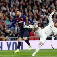 Real Madrid - Barcelona, Lionel Messi i Sergio Ramos - EPA