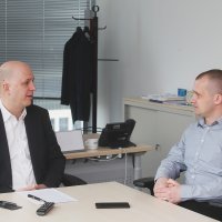 Antal Bekefi u razgovoru s Nikolom Sučecom