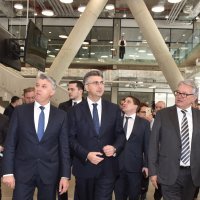 Premijer Plenković obišao novu zgradu putničkog terminala u luci Zadar