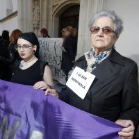Prosvjed Ženske mreže Hrvatske: Dostupan i besplatan pobačaj u svim bolnicama