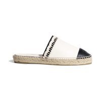 Chanel espadrile