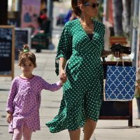 Eva Mendes s kćeri Esmeraldom u šetnji