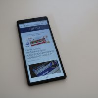 Sony Xperia 10 - fotografije uređaja