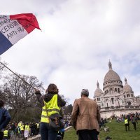 Prosvjed žutih prsluka u Parizu