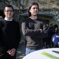 Živi zid održao konferenciju za medije na Vuglec bregu o imovini ministrice Žalac