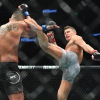 Anthony Pettis i Stephen Thompson