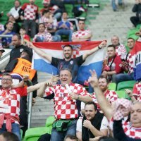 Navijači spremni za kvalifikacijsku utakmicu između Mađarske i Hrvatske