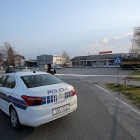 Raznesen bankomat u Starom Čiču