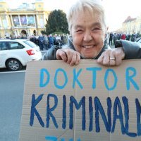 Prosvjed protiv Bandićevog počasnog doktorata